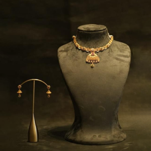 Chic Set Necklace & Latkan 22KT