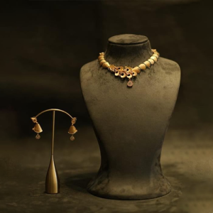 Chic Set Necklace & Latkan 22KT