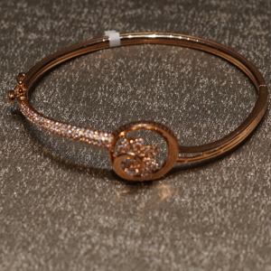 Ladies Bracelete 18KT